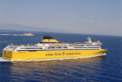 Mega Express Three è Sardinia Express